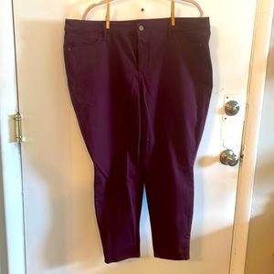 Oxblood high-waist jeggings